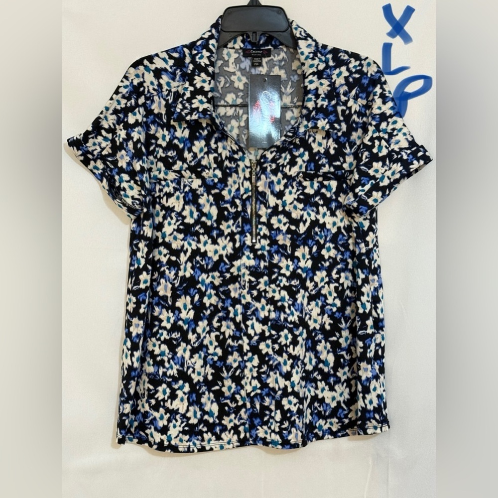 Cocomo Women's Floral Blouse - Black and Blue